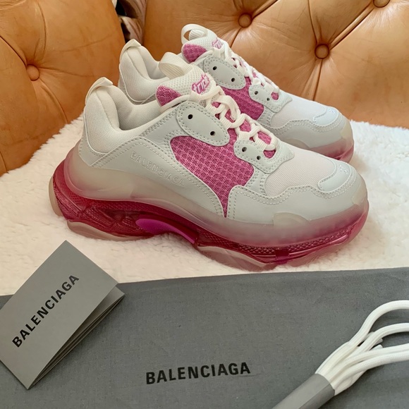 Balenciaga Triple S Sneaker Pink/White NWT 37 - Picture 3 of 14